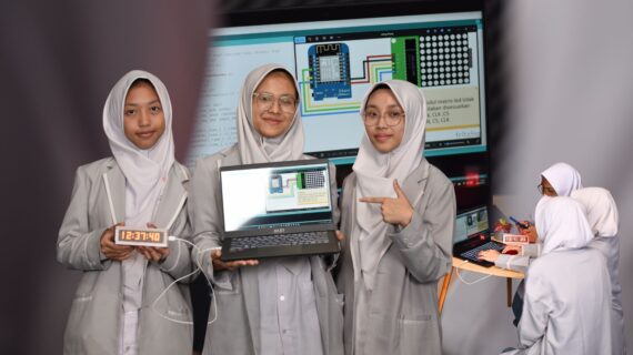Pembuatan Jam Waktu Sholat (JWS) Mini Berbasis Wemos, Arduino, dan LED Matrix MAX7219 di SMA IT Mutiara Hikmah